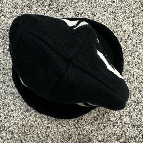 Supreme Black Wrap Big White Logo Cotton Cashmere Beanie GUC - Picture 6 of 6